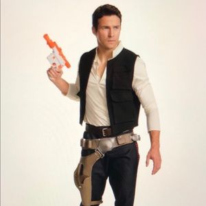 Men’s Han Solo Costume (size M) w/Han Solo Blaster